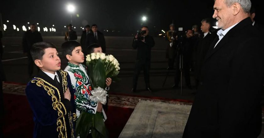 Ташрифи президенти ҶИЭ Масъуд Пизишкиён ба Тоҷикистон