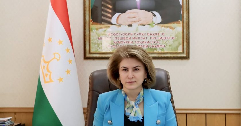 ТАБРИКОТИ ВАЗИРИ ФАРҲАНГИ ҶУМҲУРИИ ТОҶИКИСТОН МАТЛУБАХОН САТТОРИЁН БА АҲЛИ ФАРҲАНГУ ҲУНАРИ ТОҶИКИСТОН  БА ИФТИХОРИ ҶАШНИ НАВРӮЗИ БАЙНАЛМИЛАЛӢ ВА «РӮЗИ ФАРҲАНГ»