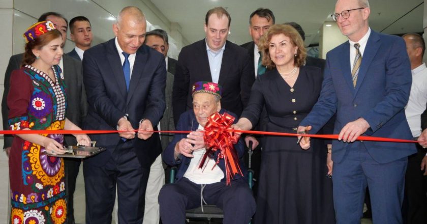 «Хотира аз Ҳофиз» дар Осорхонаи миллии Тоҷикистон