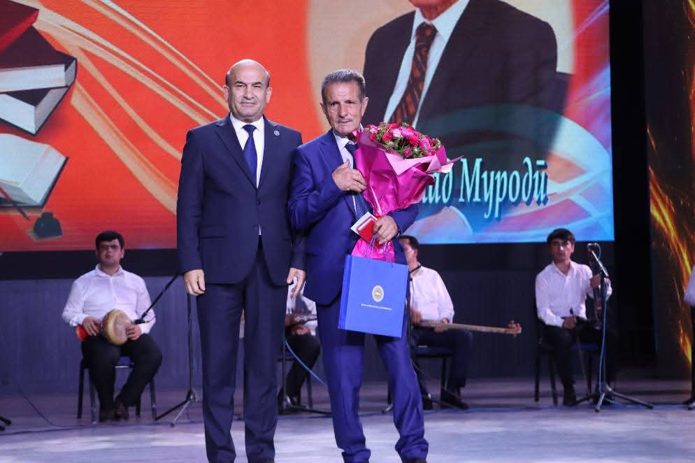 Ширу шакар бо Муродӣ